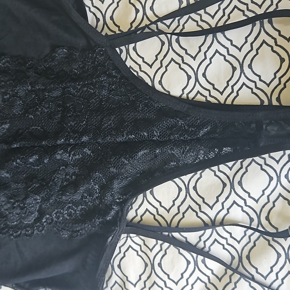 NWT Foxy Lace Gartered bodysuit - Picture 5 of 7